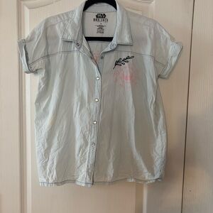 Star Wars box lunch button up medium